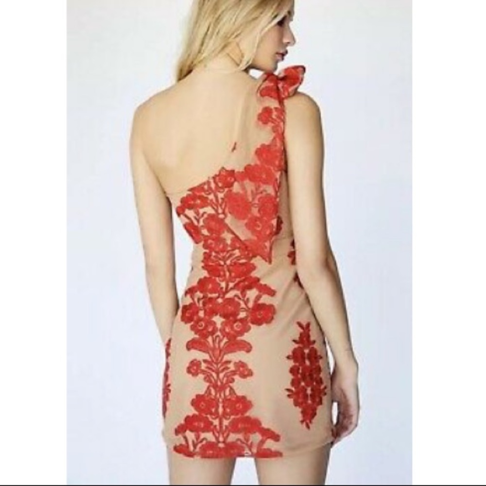 NWOT For Love and Lemons Temecula one-shoulder - Picture 5 of 5